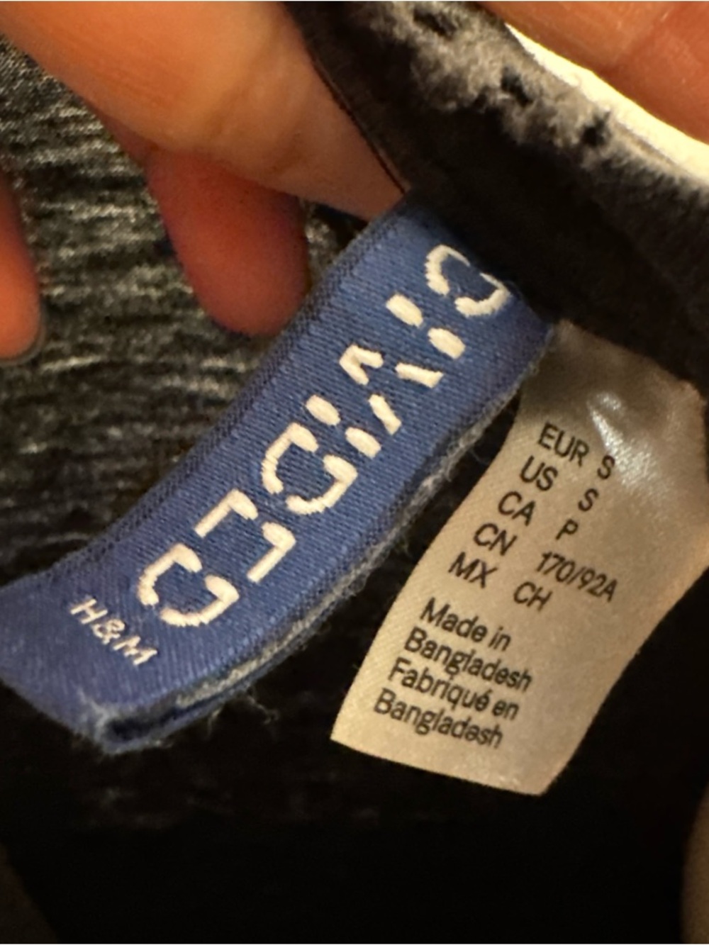 Divided H & M Wu-Tang Men’s Distressed Graphic Logo Tee S - Picture 4 of 7